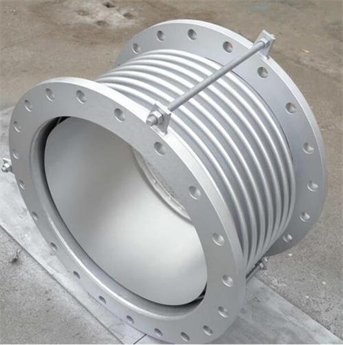 管道補（bǔ）償器的常見支架